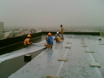 Cách bảo dưỡng bê tông đúng kỹ thuật