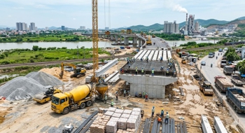 Đầu tư công tiếp tục dẫn dắt thị trường xi măng và VLXD năm 2026
